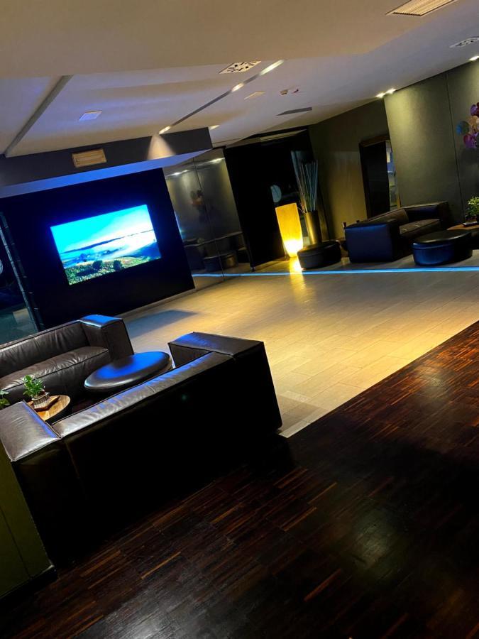 Bes Hotel Cremona Soncino Bagian luar foto